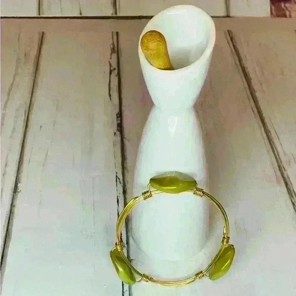 Fashion Jewelry Bangle Bracelet - Picture 2 of 2